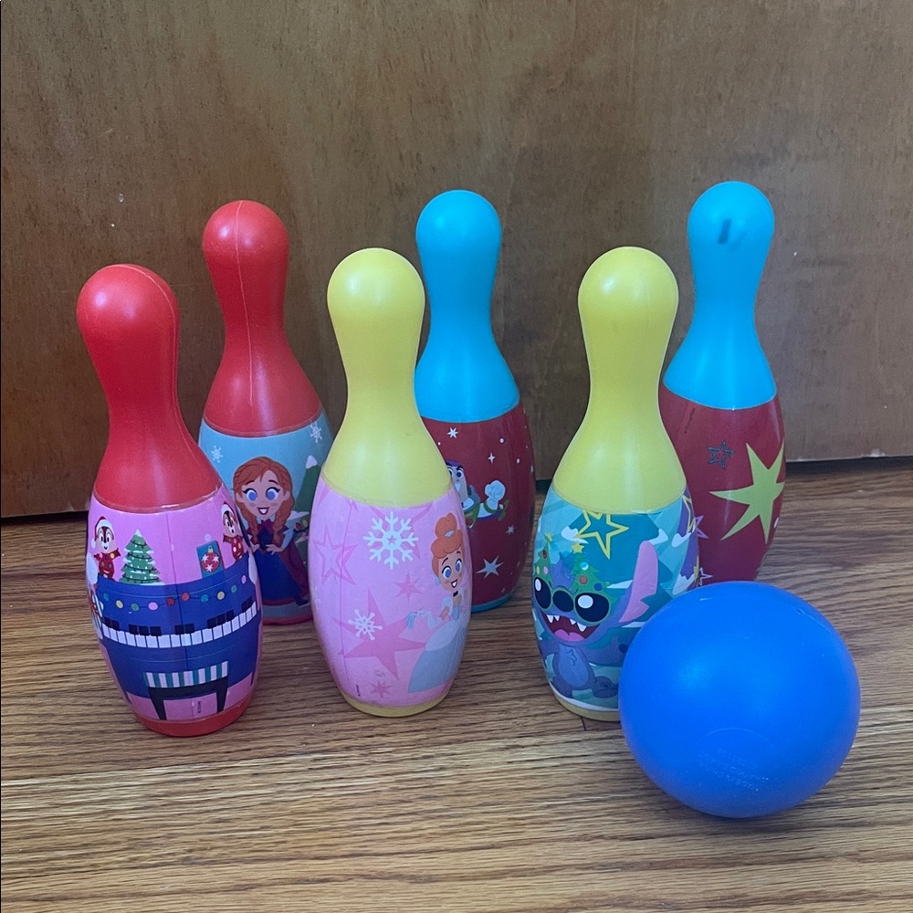 Bowling set toy